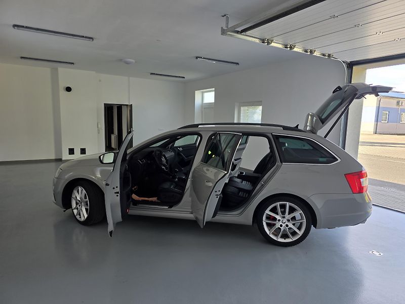 Škoda Octavia (2014) ŠKODA OCTAVIA VRS - fotka 28 z 42