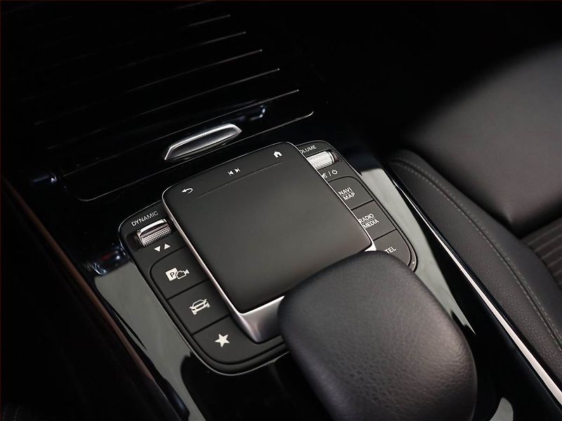 Mercedes-Benz Třídy A (2020) A 180 - fotka 18 z 22