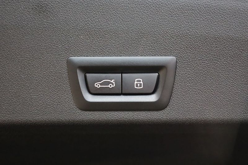 BMW XM 480 kW, Bowers,Masáž,Ventilace - fotka 7 z 49