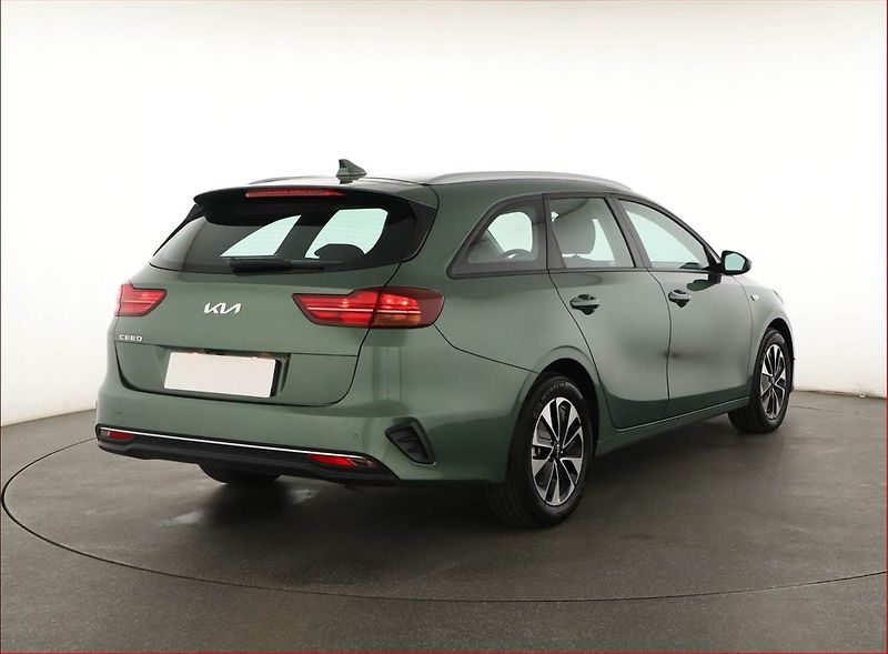 Kia Ceed (2025) Spin 1.5 T-GDI - fotka 5 z 20