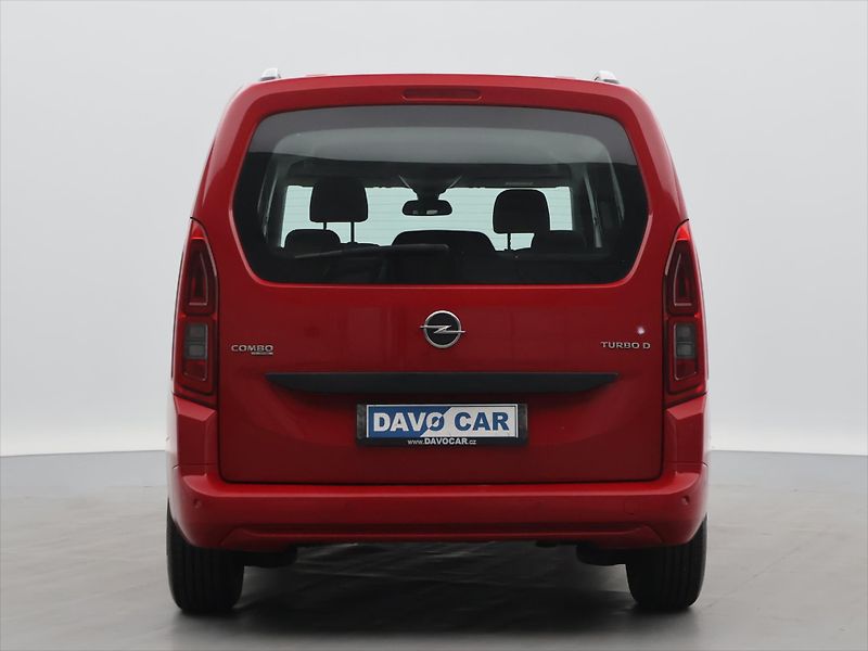 Opel Combo 1,5 CDTi 75kW Innovation CZ DP - fotka 6 z 27