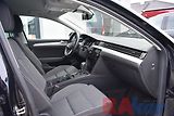 Volkswagen Passat Variant (2023) Business 2,0 TSI automat - náhled 11