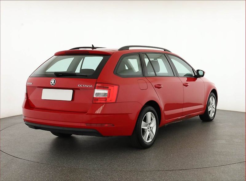 Škoda Octavia (2020) Ambition Plus 1.6 TDI, ČR - fotka 5 z 16
