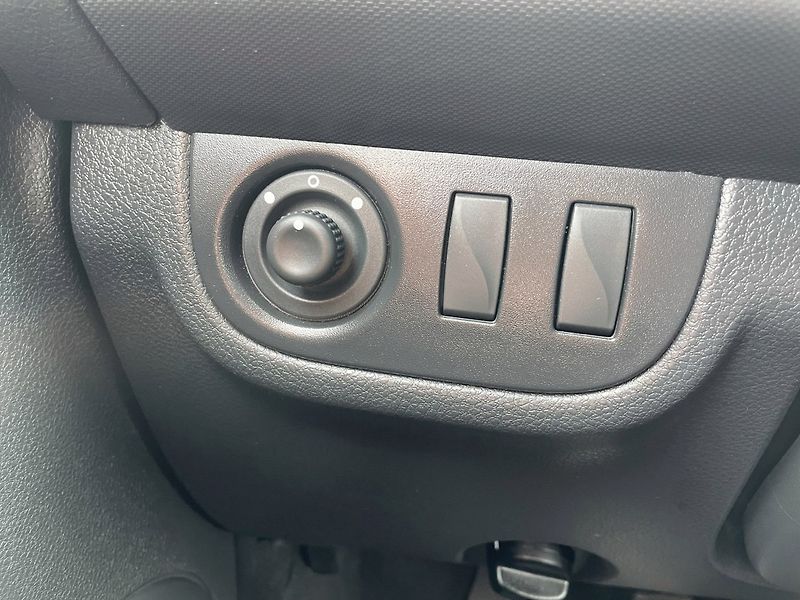 Dacia Logan (2020) 1.0 TCe,54kW,Klima - fotka 21 z 28