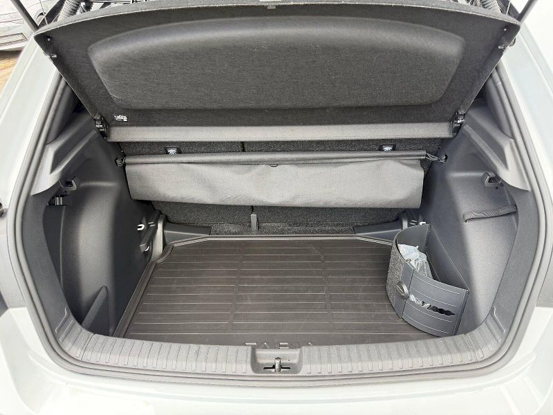 Škoda Fabia (2025) 1.0TSI 85KW DSG Monte Carlo - fotka 35 z 35