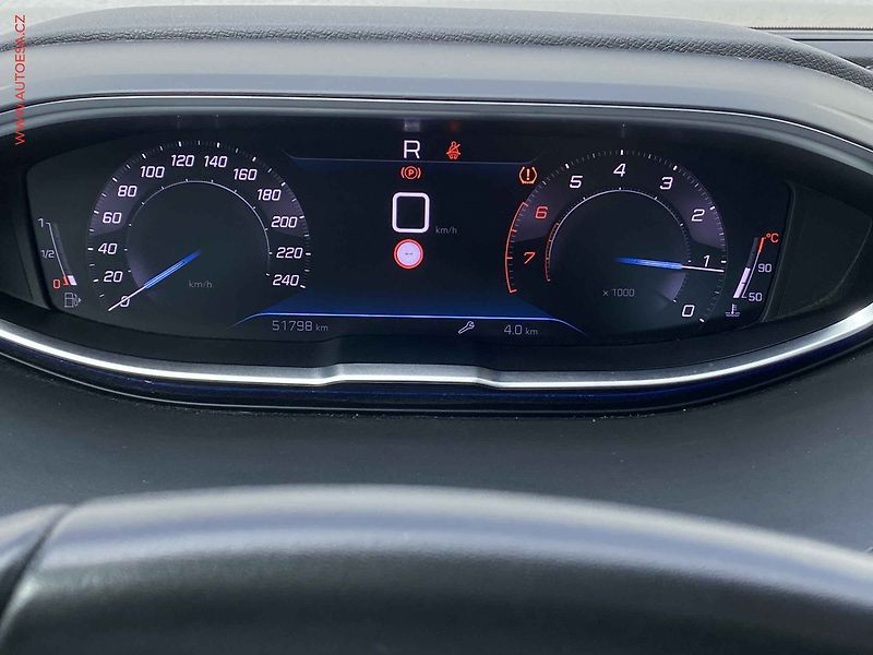 Peugeot 5008 (2023) 1.2 PT, Active, AT, LED, navi - fotka 20 z 20