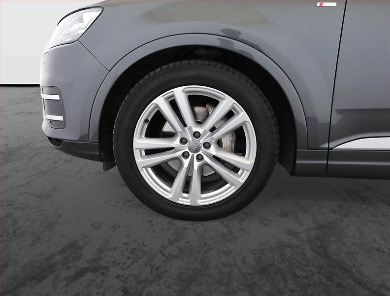 Audi Q7 (2018) S-Line 50 TDI - fotka 20 z 20