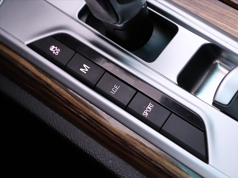 Maserati Ghibli 3,0 i 302kw 4X4 Q4 - fotka 29 z 40