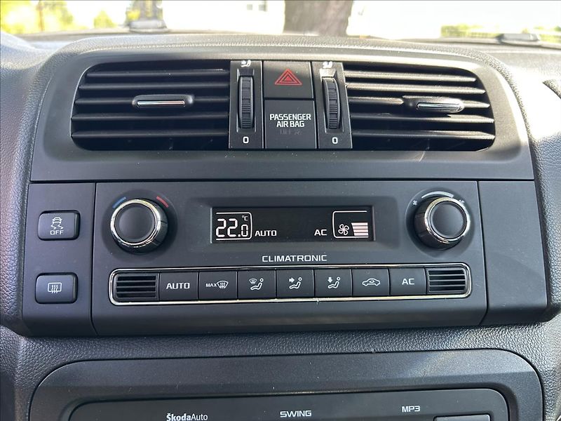 Škoda Roomster 1,2 TSi  Tažné,Klima,Výhřevy - fotka 20 z 49