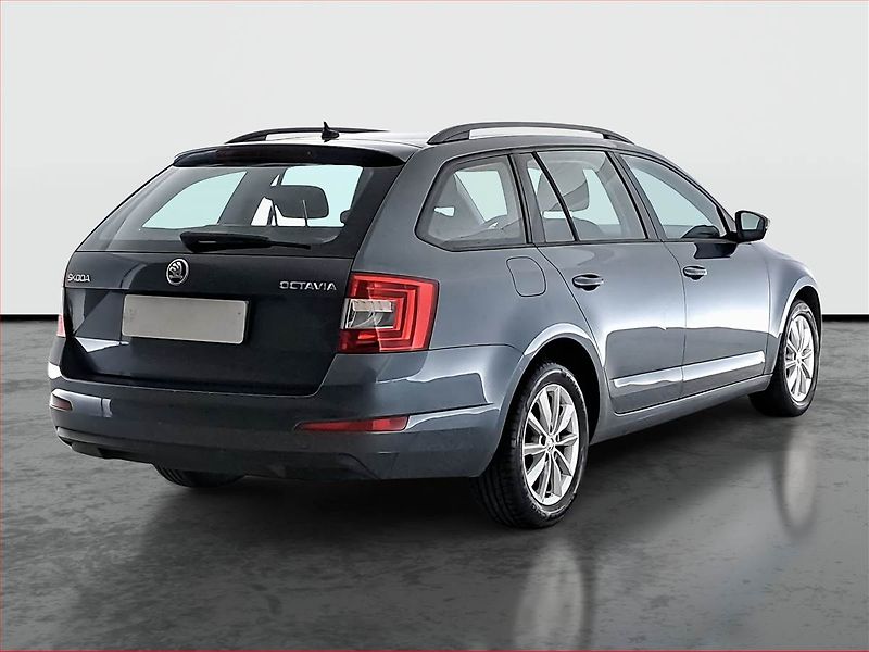 Škoda Octavia (2016) 1.6 TDI, Automat, Navi - fotka 5 z 17