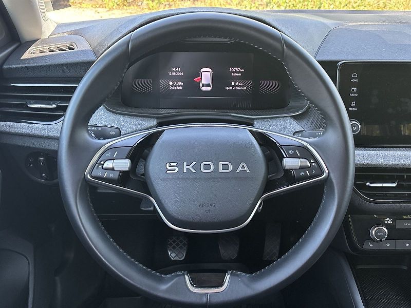 Škoda Scala (2025) 1.0 TSI Selection - fotka 6 z 30
