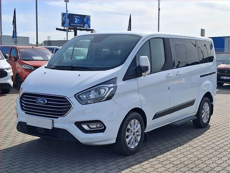 Ford Tourneo Custom (2023) Trend 2.0 EcoBlue, DPH - fotka 2 z 15