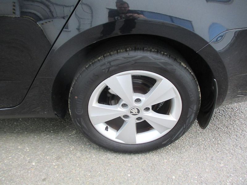 Škoda Octavia 1.4TSi 103kW*ELEGANCE*VÝHŘEV* - fotka 41 z 50