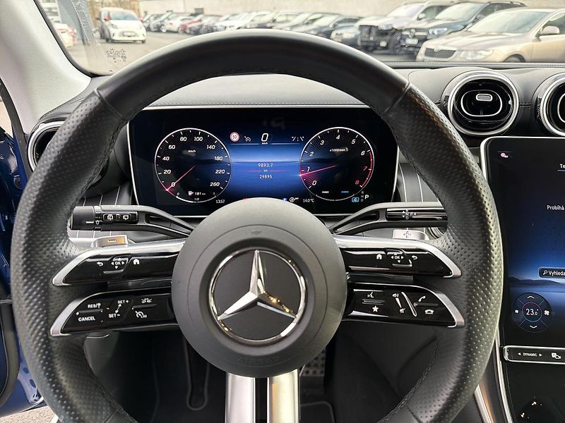 Mercedes-Benz GLC 200 4M, 1.majitel - fotka 10 z 17