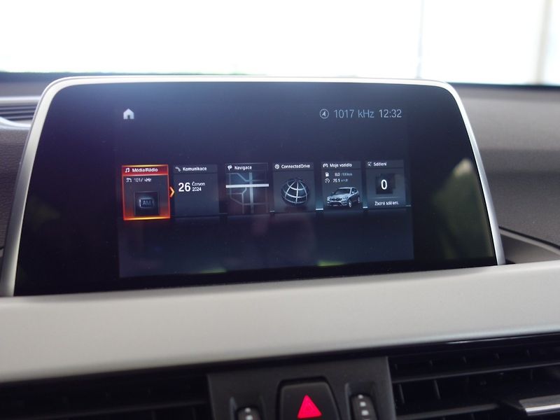 BMW X1 (2019) 116d 85kW sDRIVE -DPH - fotka 18 z 35