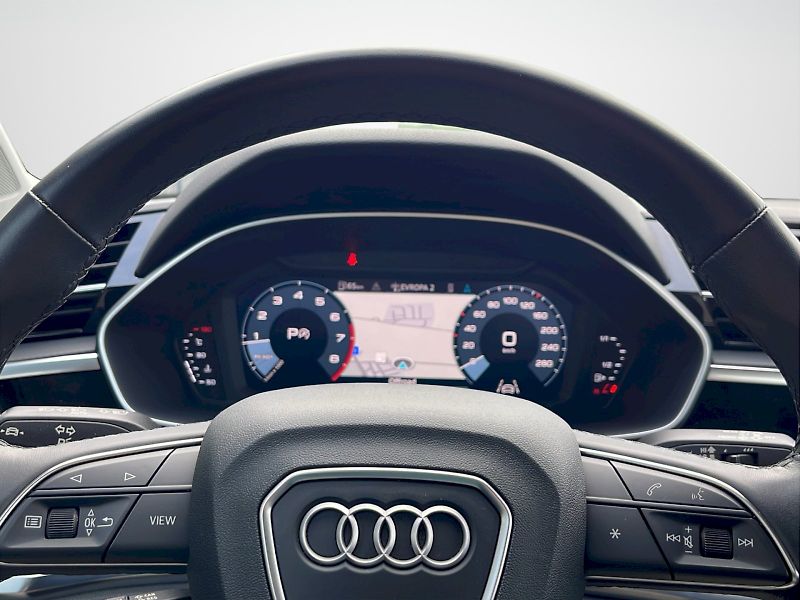 Audi Q3 (2023) 35 TFSI 110 kW S-Line S-tronic - fotka 10 z 33