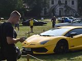 Na zámku Blatná se konala v sobotu 31. srpna 2024 přehlídka výjimečných vozidel Concorso Castle Blatna 2024.