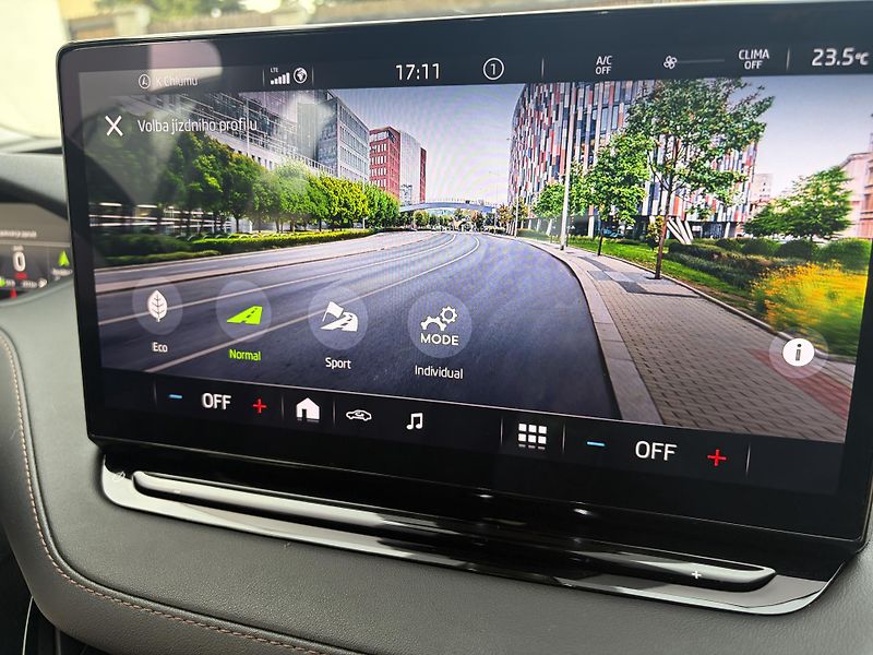 Škoda Enyaq 80, SOH 93%, kuze, DPH - fotka 12 z 13
