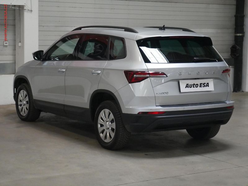 Škoda Karoq (2022) 1.5 TSi, 2.maj,ČR, Style, AT - fotka 6 z 21