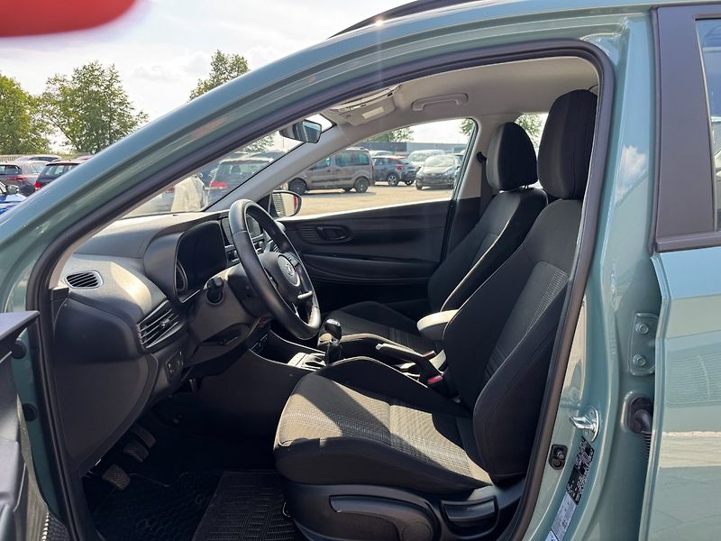 Hyundai Bayon (2022) 1.2i 62kW Comfort Club - fotka 10 z 29