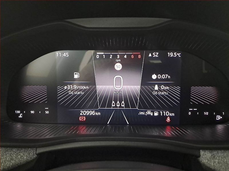 Škoda Kamiq (2025) 1.0 TSI - fotka 11 z 16