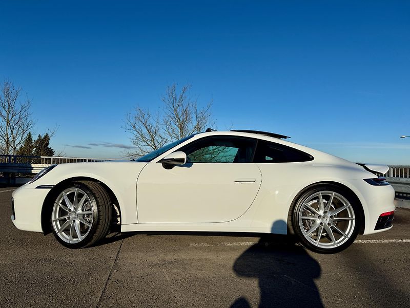 Porsche 911 (2022) ZÁRUKA 2030 Servis 5/26 BURMES - fotka 44 z 51