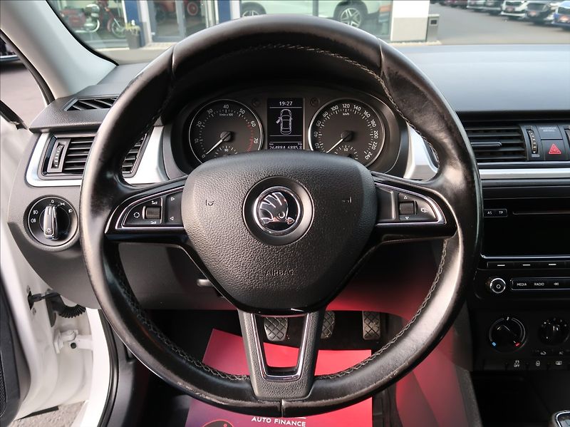 Škoda Rapid 1,2 TSi,63kW,Klima - fotka 15 z 22