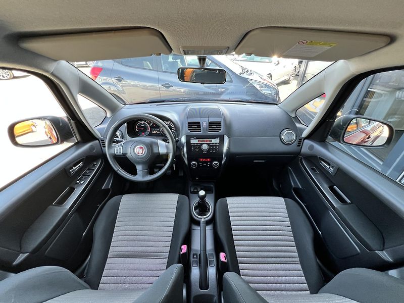 Fiat Sedici 1.6i 16v 88kw 4x2 KLIMA  ALU - fotka 17 z 38