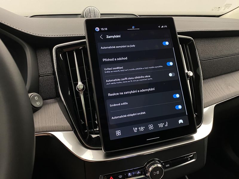 Volvo XC90 (2026) T8 AWD RECHARGE BRIGHT ULTRA - fotka 60 z 77