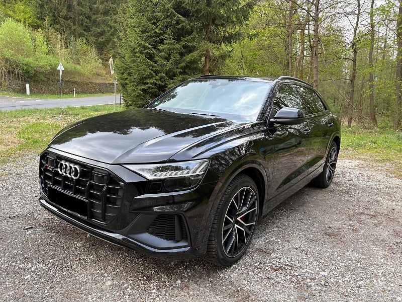 Audi SQ8 (2019) - fotka 3 z 8
