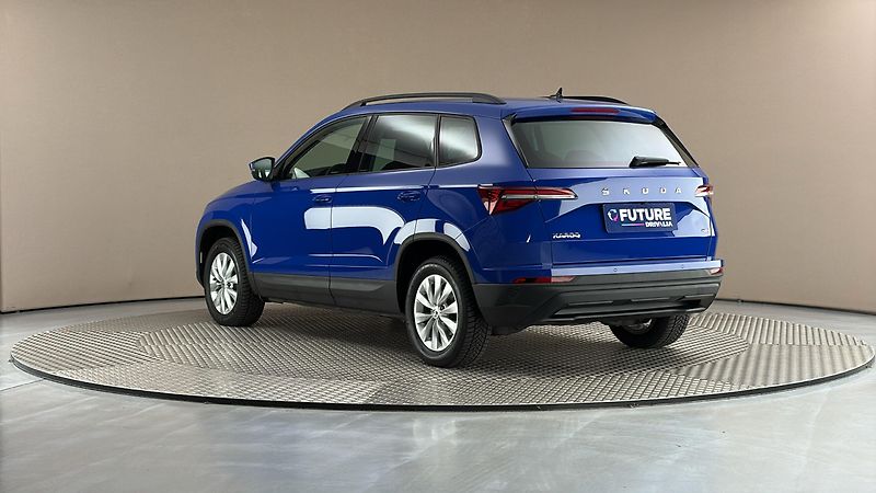 Škoda Karoq 2.0 TDI DSG 4x4 Ambition - fotka 2 z 27