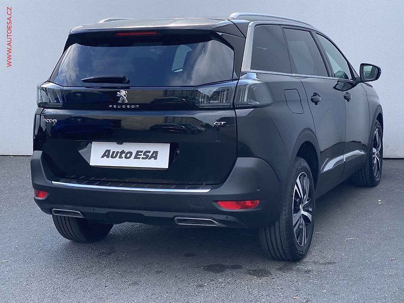 Peugeot 5008 (2023) 1.2 PT, GT, AT, LED, kamera - fotka 4 z 22