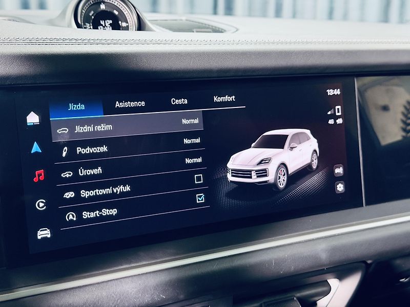 Porsche Cayenne (2024) S SPORTDESIGN MASÁŽ BURMESTER  - fotka 25 z 36