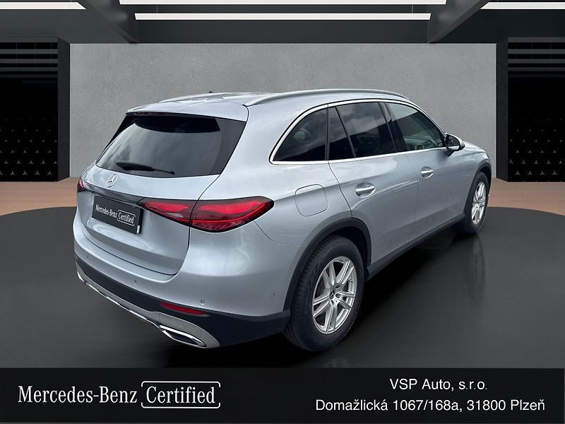 Mercedes-Benz GLC 220d 4MATIC - fotka 5 z 21