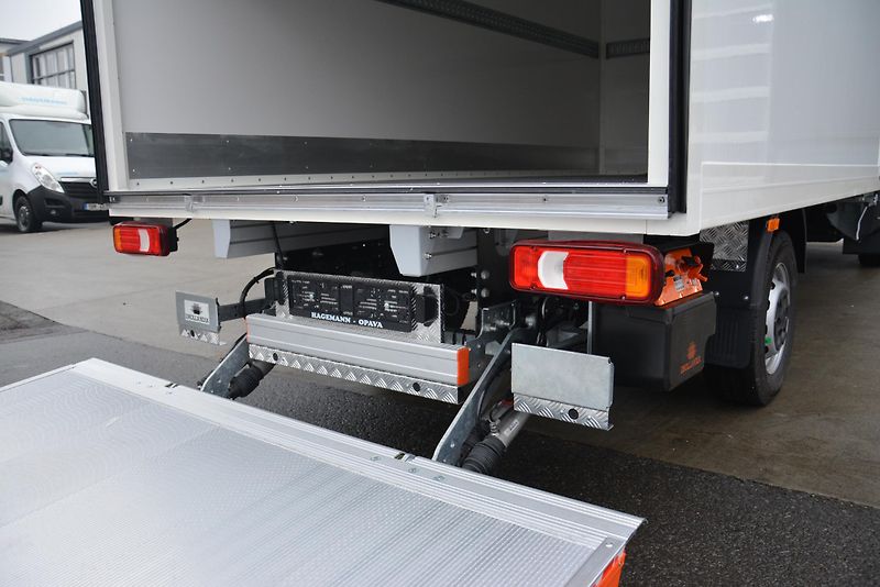 Iveco Daily (2025) 35S18H skříň s čelem - fotka 10 z 22