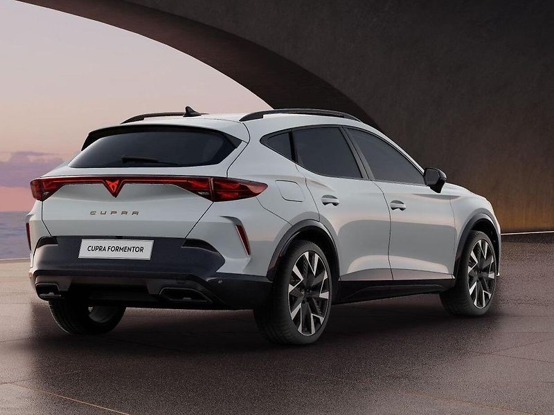 Cupra Formentor (2026) SUV - fotka 2 z 8