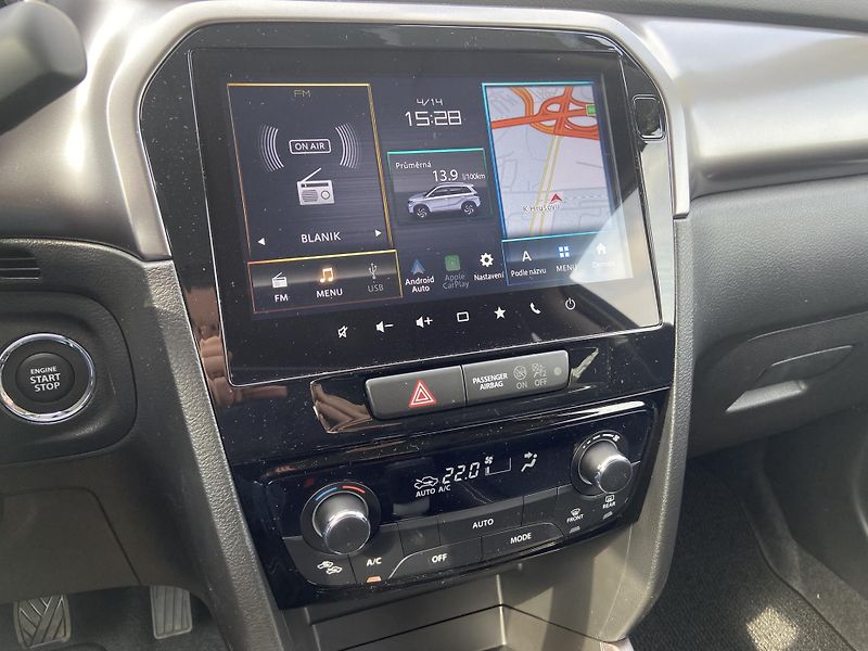 Suzuki Vitara 1.4 BoosterJet 81kW Premium - fotka 17 z 20
