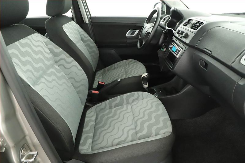 Škoda Fabia (2008) Elegance 1.2 12V, Serv.kniha - fotka 7 z 15