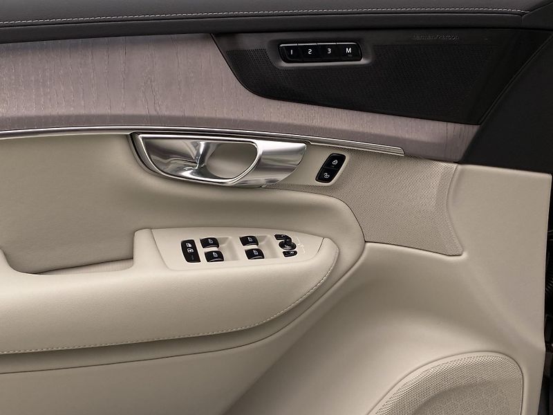 Volvo XC90 (2026) T8 AWD Plug-in BRIGHT PLUS 7m - fotka 29 z 67