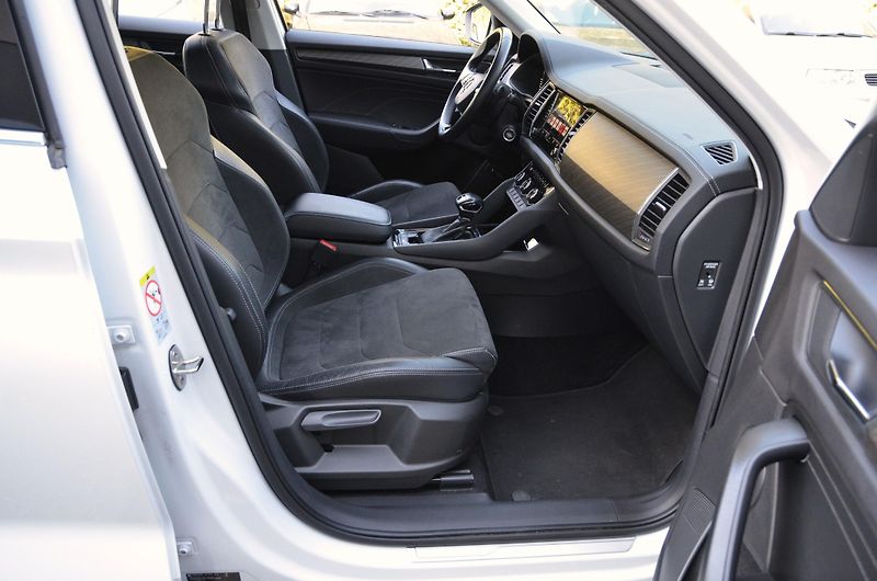 Škoda Kodiaq (2023) 1.5 TSi DSG / 1.MAJ. / 75tkm - fotka 9 z 42