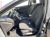 Ford Focus (2016) 1.0 EB, Trend, navi, stř. - náhled 9