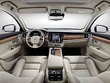Volvo S90.