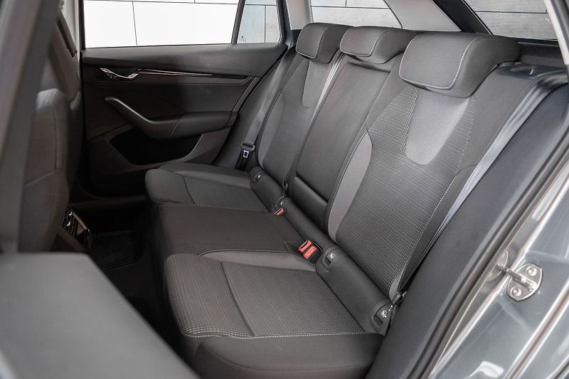Škoda Octavia 1.5 TSI e-TEC*TAŽNÉ*DPH*ČR 1.M - fotka 14 z 37