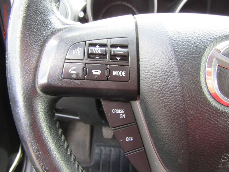 Mazda 3 (2011) 1.6 i, ČR, AAC, temp - fotka 14 z 15
