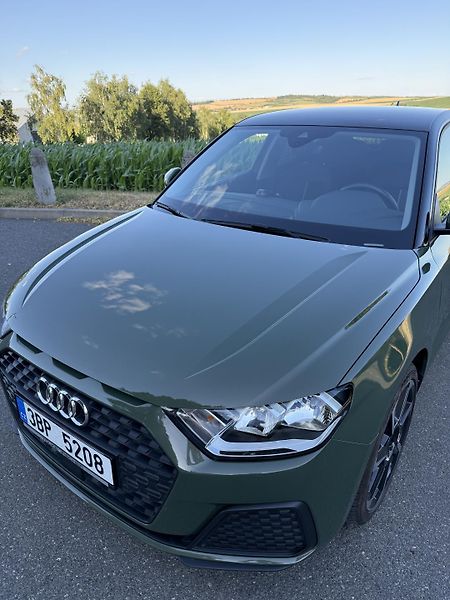Audi A1 (2024) Audi A1•2024•AUTOMAT•20 000km - fotka 3 z 18