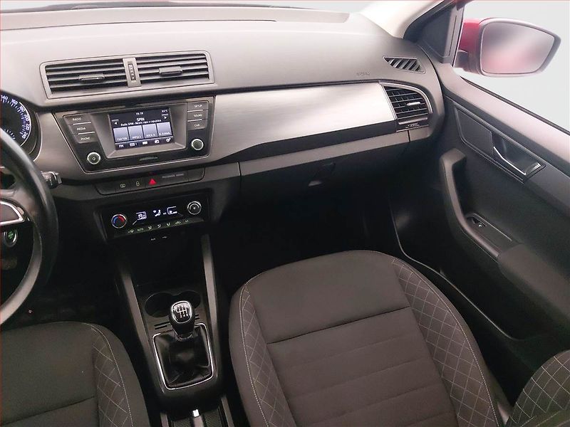 Škoda Fabia (2015) 1.2 TSI, ČR,1.maj, Tempomat - fotka 8 z 16