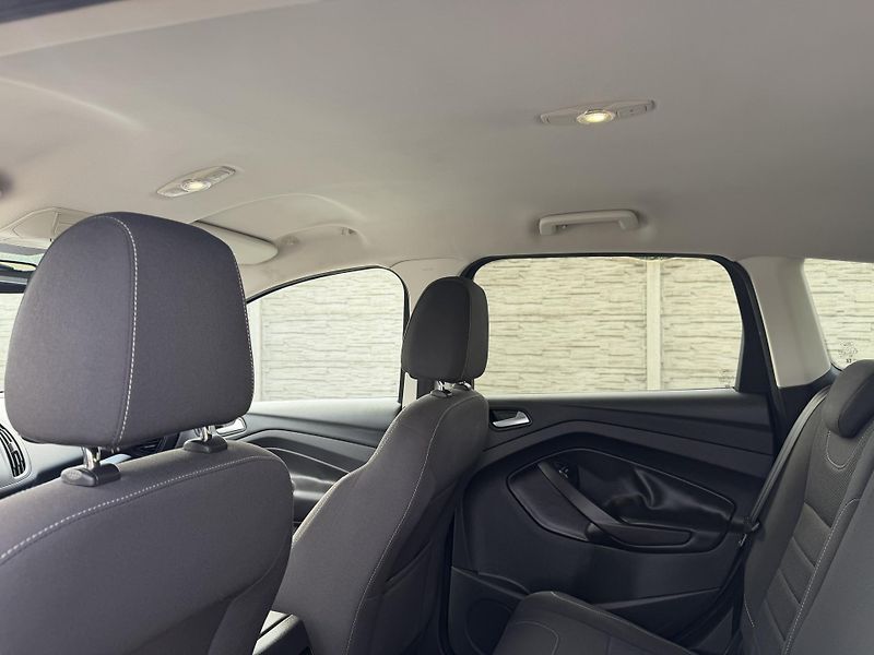 Ford Kuga 2.0TDCi 140PS 162TKM SERVIS!!! - fotka 108 z 162
