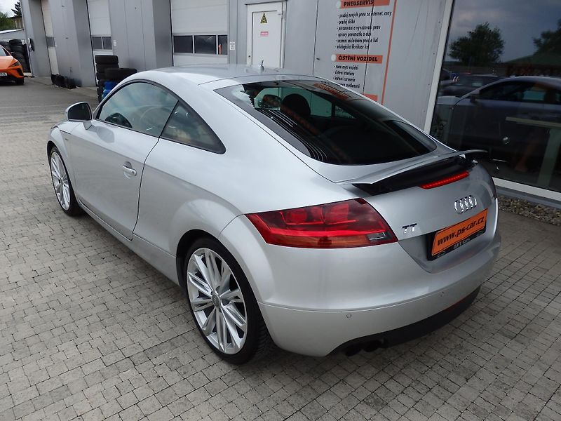 Audi TT 2.0 TFSI 147 kW ZÁLOHOVÁNO - fotka 5 z 16