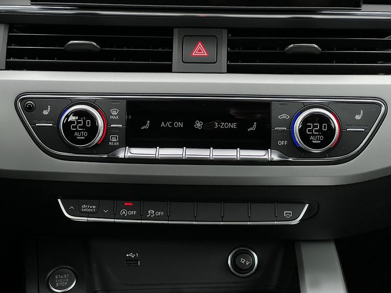 Audi A4 35TFSI Aut. Sport DPH TZ  - fotka 13 z 25