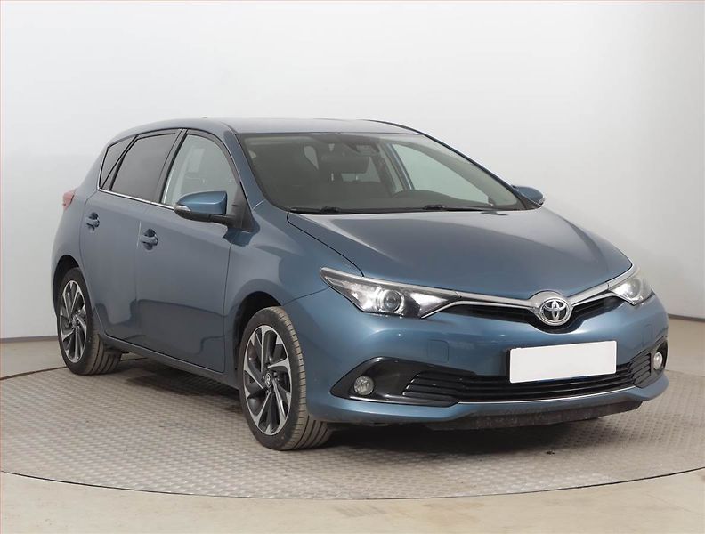 Toyota Auris (2016) 1.2 Ti, Serv.kniha, Navi - fotografie inzerátu